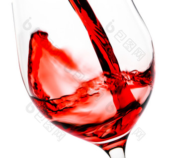 红色的酒倒的<strong>玻璃杯</strong>状孤立的白色背景红色的酒倒的<strong>玻璃杯</strong>状