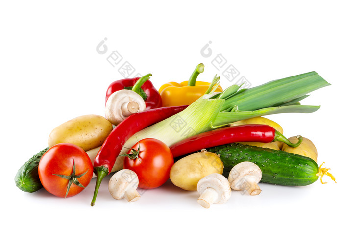 新鲜的美味的生蔬菜孤立的白色使用新鲜的美味的生蔬菜