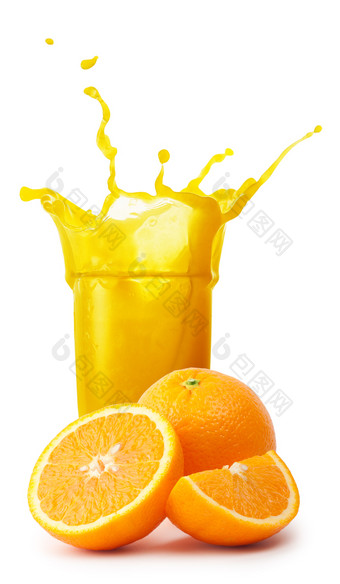 玻璃橙色汁与飞溅和减少<strong>橙子</strong>孤立的白色背景玻璃橙色汁与飞溅和减少<strong>橙子</strong>