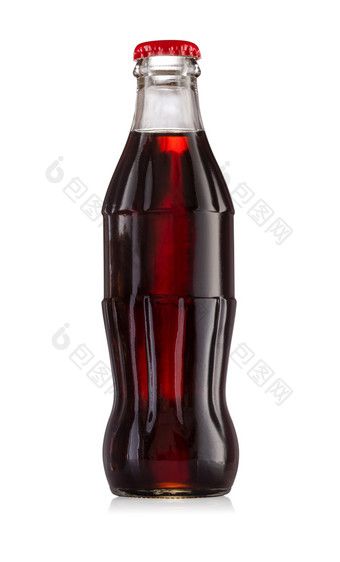 玻璃瓶与红色的帽和碳酸饮料内部孤立的白色背景玻璃瓶与红色的帽和碳酸饮料内部