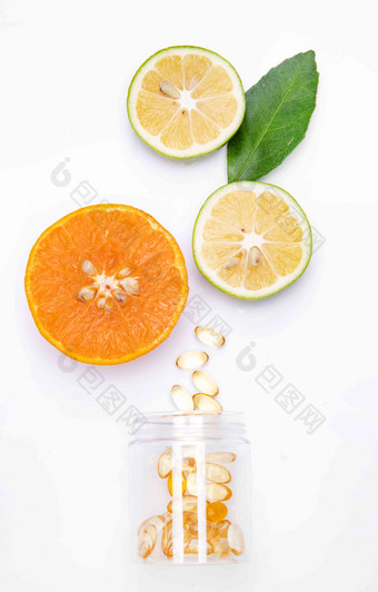 酸橙橙子和维生素白色背景高端镜头