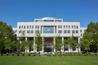 北京清华大学<strong>校园</strong>天空氛围相片