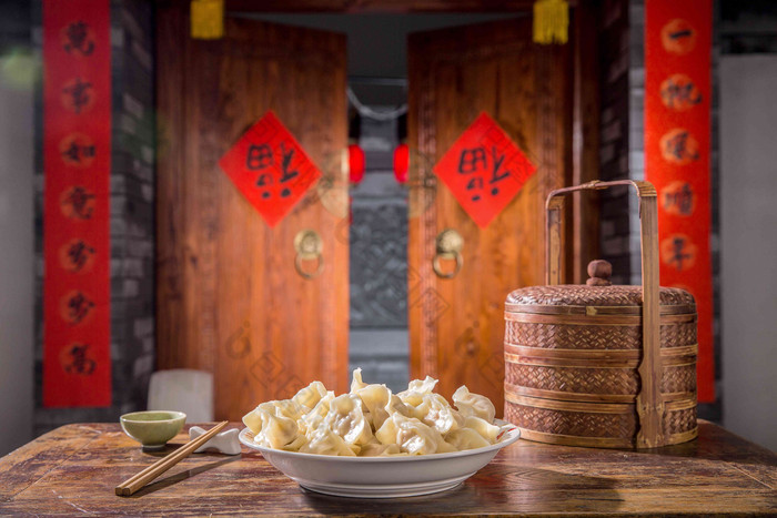 春节吃饺子中国高端相片