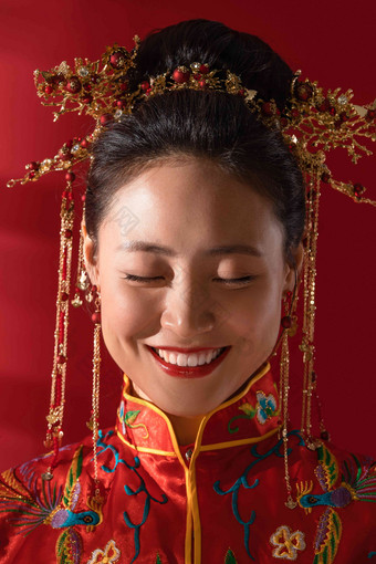 漂亮的中式新娘特写女人写实拍摄