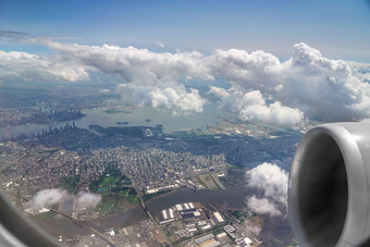 从飞机上俯瞰大地俯视写实拍摄