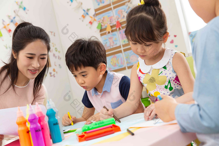 学龄前儿童童年中国游乐场