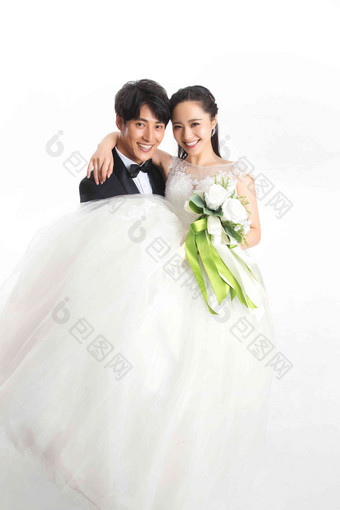 浪漫的新郎新娘结婚东亚青年伴侣高清照片