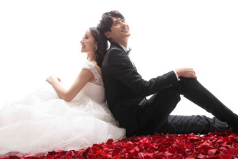 浪漫的新郎新娘两个人玫瑰花青年伴侣素材