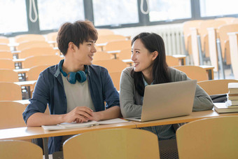 大<strong>学生</strong>学习男人中国中国人写实镜头