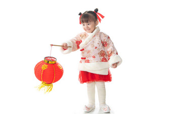 一个小女孩手提红色灯笼庆祝<strong>新年</strong>可爱的图片