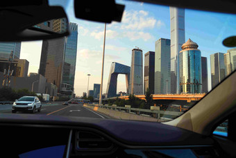 从车窗看北京国贸高楼大厦水平构图高清镜头