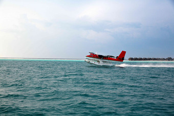 海上滑翔机飞机摄影图