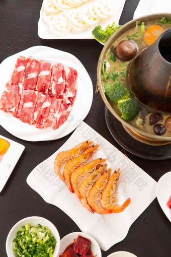 火锅中国菜餐桌切片食物高清相片