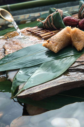 粽叶东方美食石头竹子清晰素材