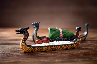 粽子和龙舟节日图片