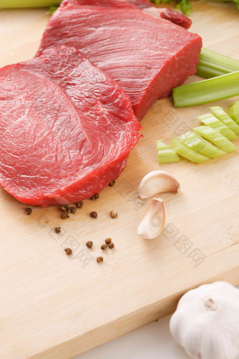 肉和蔬菜美味清晰摄影