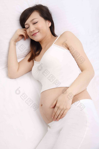 孕妇睡觉东亚高清拍摄