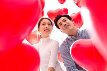 夫妻浪漫成年人情人节中国高质量影相