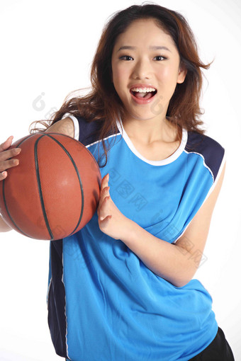 东方青年女篮球运动员酷氛围影相