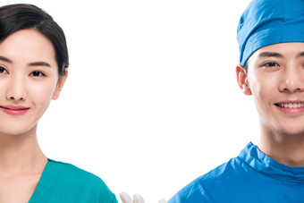 两名青年医生肖像医护服写实摄影图
