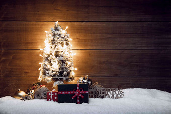圣诞树和礼物缎带高质量镜头