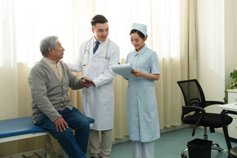 医务工作者男人中国人病人清晰摄影