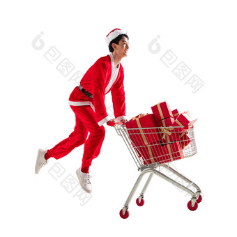 穿圣诞服的青年男人推着购物车自信氛围照片