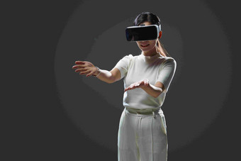戴VR眼镜女士高<strong>科技</strong>3D眼镜东亚高清摄影