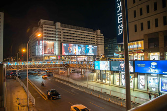 北京夜景街道广告牌照明设备高质量摄影