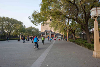 北京鼓楼中国园林大量人群清晰素材