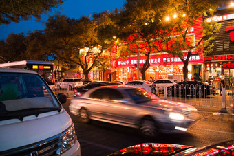 北京街市夜景夜晚氛围图片
