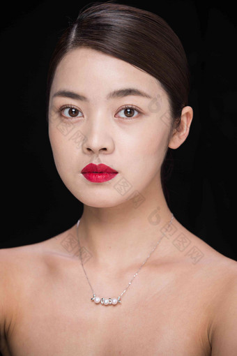 女生亚洲人彩妆干净高质量图片