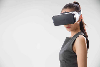 女人VR眼镜通讯自由商务高端镜头