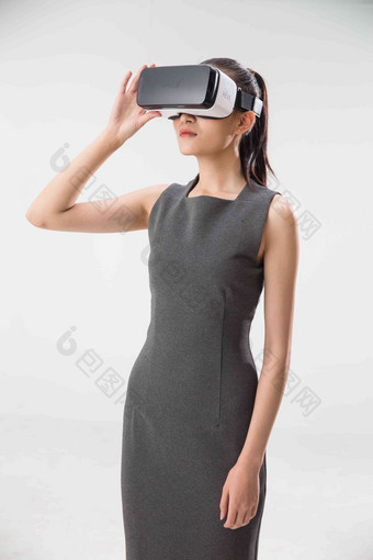 女人VR眼镜通讯时尚电子商务摄影