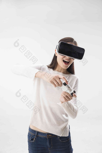 女人<strong>VR</strong>眼镜遥控器东方人