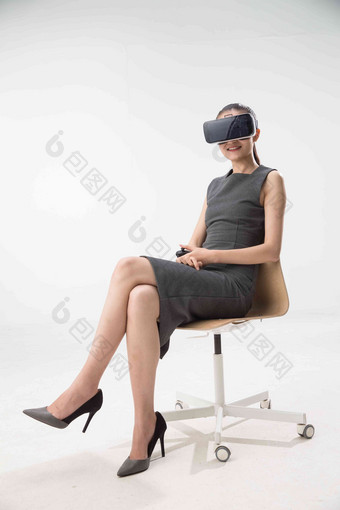 女人<strong>VR</strong>眼镜网络未来人摄影