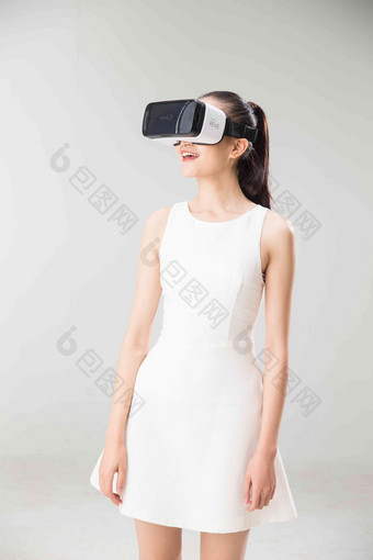 女人<strong>VR</strong>眼镜眼镜未来无线电技术镜头