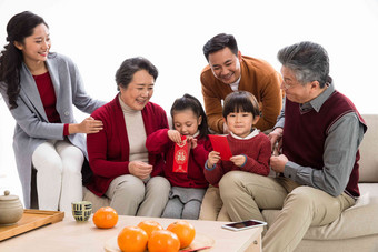 幸福家庭新年休闲庆祝童年清晰素材