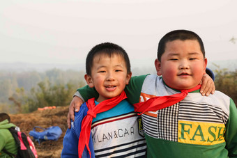 欢乐学生户外中国人高端场景