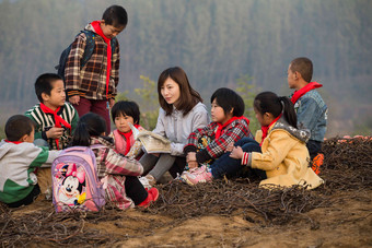 乡村学习儿童团结课外活动清晰摄影