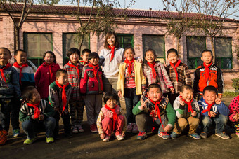 乡村教师<strong>小学</strong>生女孩玩耍中国人氛围拍摄