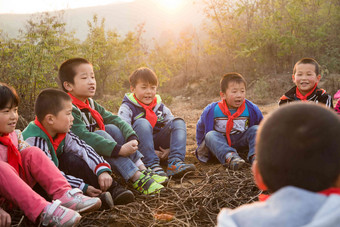 欢乐的乡村<strong>小学生</strong>