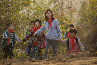 乡村女教师户外知识<strong>小学</strong>女生高端拍摄