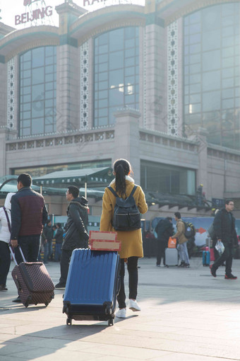 青年广场建筑旅行者成年人