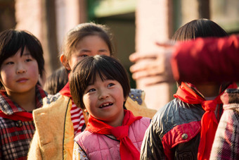 乡村小学生在学校