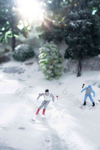 滑雪运动山坡人类形象体育活动影相