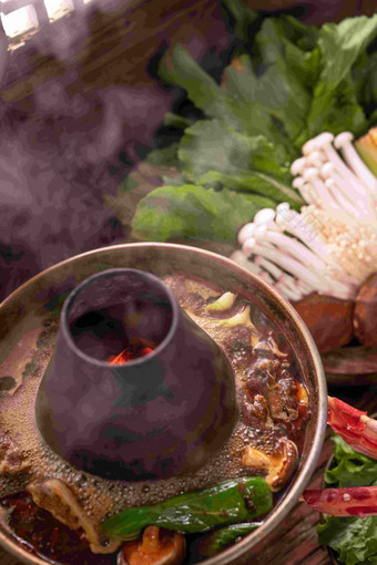 铜锅膳食中国菜餐具高质量照片