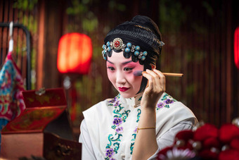 京剧女演员化妆演员优雅清晰镜头