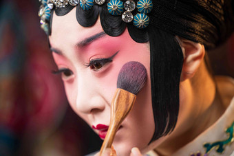 京剧女演员化妆表演者传统服装彩色图片写实影相