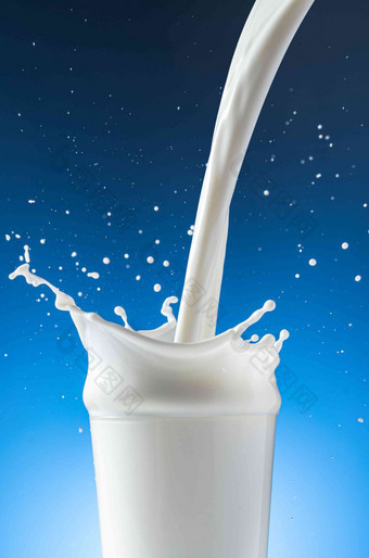 奶食物无人水滴摄影
